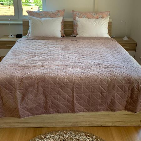 Apartmaji Pr' Nas Laško المظهر الخارجي الصورة